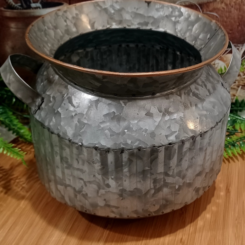 Galvanized Decorative Metal Planter - Picture 2 of 6